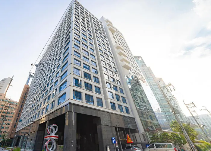 르컬렉티브 강남 예술의 전당 로이움 서울특별시