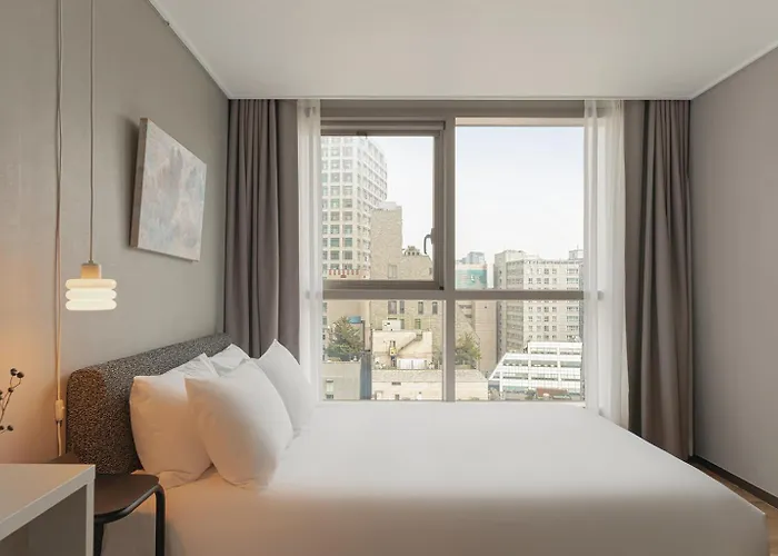 아파트 르컬렉티브 강남 예술의 전당 로이움 *